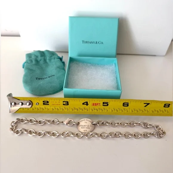 TIFFANY & Co. Return to Tiffany Oval Tag Sterling Silver Necklace 15''L - Picture 5 of 6